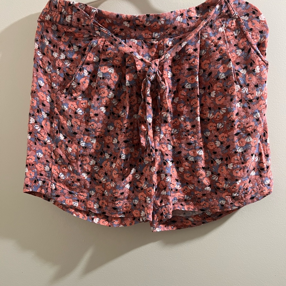 Free People Floral Print Shorts size XS Layla High Waisted Elastic Waist